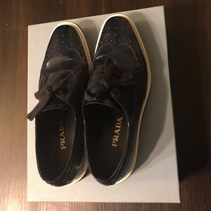 Prada oxford laced shoes